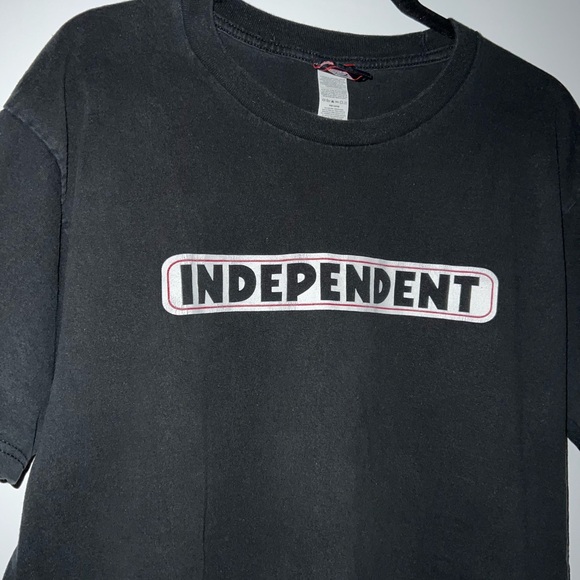 Independent Trucks Graphic Skate T-Shirt Spellout Logo Tee Black Size Large - Picture 3 of 5